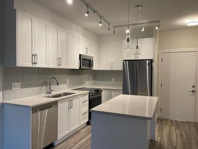 #402-20356 72B Ave, Langley Twp, BC V2Y 4J9, Canada