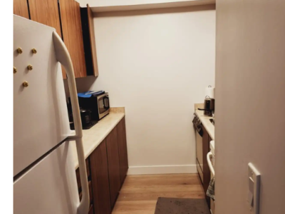 202 7155 134 Street Surrey British Columbia Canada - V3W 4T1