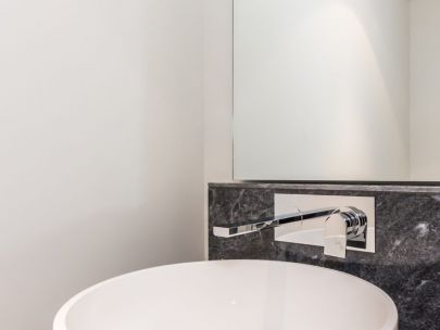 the-residences-4206-1151-w-georgia-st-vancouver-bc