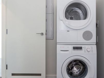 the-residences-4206-1151-w-georgia-st-vancouver-bc