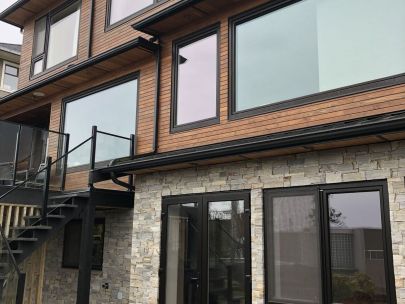 1br1bath-ground-lvl-suite-wocean-views-at-point-grey