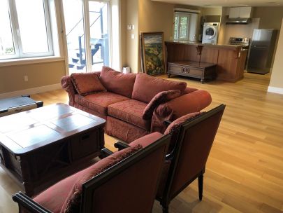 1br1bath-ground-lvl-suite-wocean-views-at-point-grey