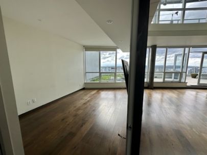 833-seymour-st-4102-vancouver-bc-v6b-0g4-canada-2