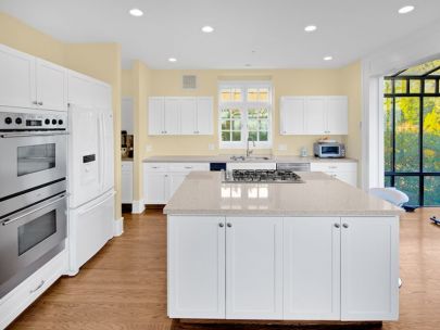 simpson-avenue-and-blanca-vancouver-2