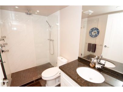 1415-w-georgia-st-vancouver-bc-v6g-3c8-canada-2