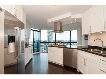 1415 W Georgia St, Vancouver, BC V6G 3C8, Canada