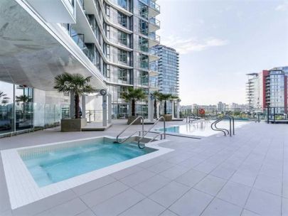 1525-one-pacific-68-smithe-street-yaletown-vancouver