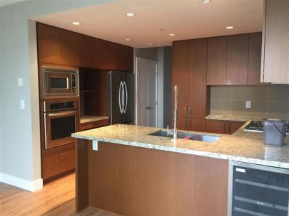 M1 2907 1155 The High St, Coquitlam, BC V3B 7W4, Canada