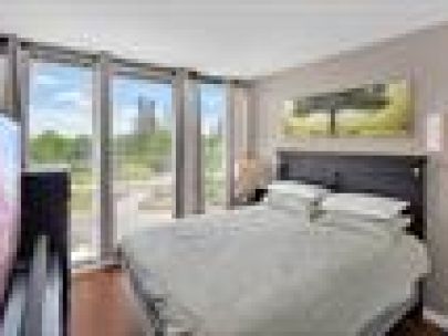 701-13618-100-ave-surrey-bc-canada-v3t-0a8