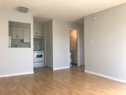 Unit 304 - 1574 Kingsway