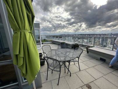 833-seymour-st-4102-vancouver-bc-v6b-0g4-canada-2