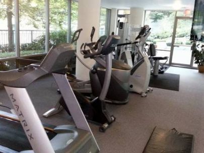 savoy-956-richards-street-vancouver-2