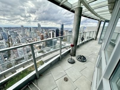 833-seymour-st-4102-vancouver-bc-v6b-0g4-canada-2