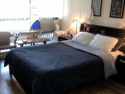 luxury-living-north-facing-1-br-den-in-downtown-vancouver-for-rent