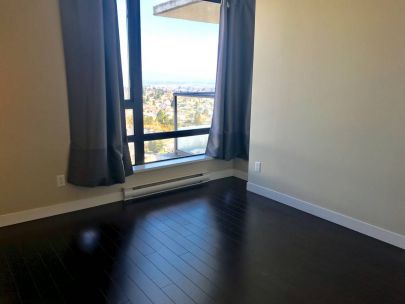 bright-2br2bath-wpatio-at-highgate-burnaby-for-rent
