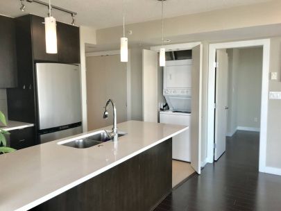 bright-2br2bath-wpatio-at-highgate-burnaby-for-rent