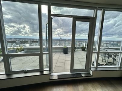 833-seymour-st-4102-vancouver-bc-v6b-0g4-canada-2