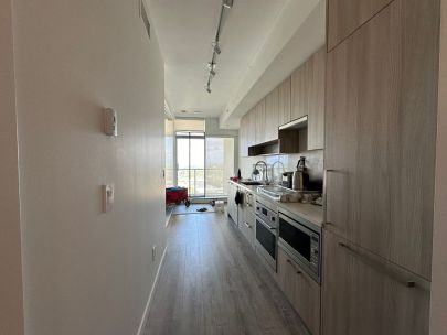 13350 Central Ave #4305, Surrey, BC V3T 0S1, Canada