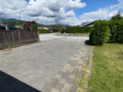 1241-redwood-st-north-vancouver-bc-v7p-2v4-canada-2