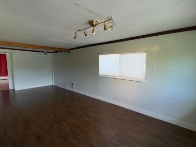 1241-redwood-st-north-vancouver-bc-v7p-2v4-canada-2