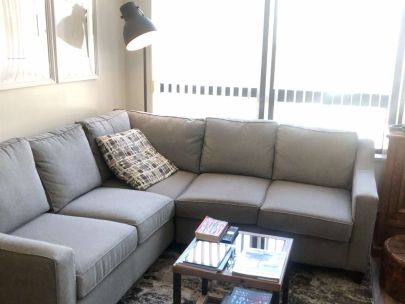 luxury-living-north-facing-1-br-den-in-downtown-vancouver-for-rent