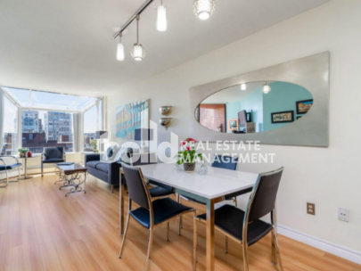 204-950-drake-st-vancouver-bc-v6z-2b9-canada-2