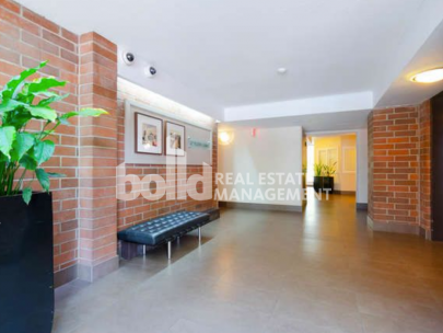 anchor-point-615-1330-burrard-st-vancouver-bc-v6z-2b7