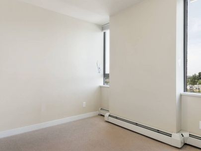 skyway-tower-906-2689-kingsway-vancouver