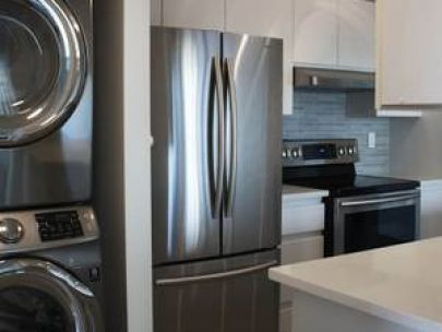 9623-manchester-drive-burnaby-bc-canada-v3n-4y8