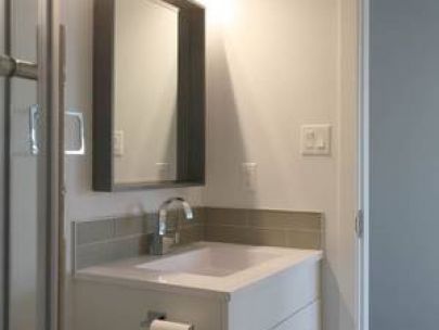 9623-manchester-drive-burnaby-bc-canada-v3n-4y8