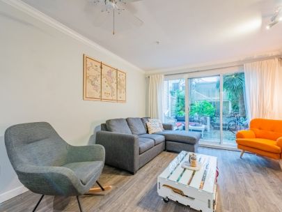 AVANTI 5 - 3160 W 4th Ave, Vancouver, BC V6K 4C3, Canada