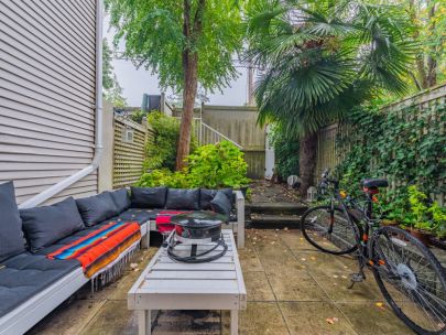 avanti-5-3160-w-4th-ave-vancouver-bc-v6k-4c3-canada