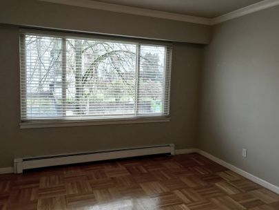 207-wynne-manor-1309-w-14th-ave-vancouver-2