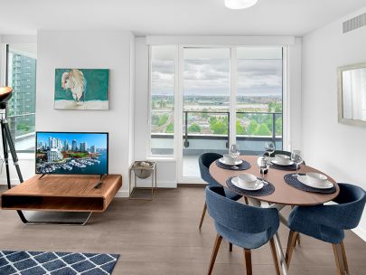 1408-8189-cambie-street-vancouver-bc-v6p-0g6-2