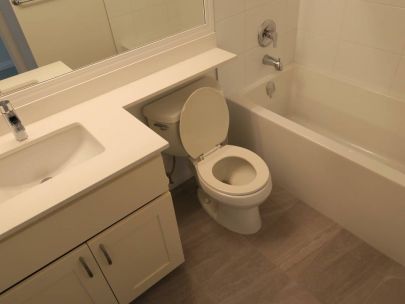 822-homer-street-vancouver-bc-canada-v6b-6m3