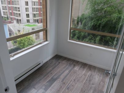 822-homer-street-vancouver-bc-canada-v6b-6m3