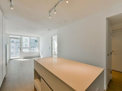 riversky-1406-908-quayside-dr-new-westminster-bc-v3m-canada