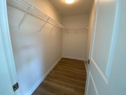 20298-82a-avenue-langley-british-columbia-v2y-0z1-2