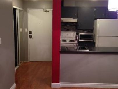 centrally-located-cozy-1-bedroom-downtown-vancouver-chelsea-terrace-1600