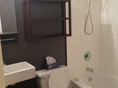 centrally-located-cozy-1-bedroom-downtown-vancouver-chelsea-terrace-1600