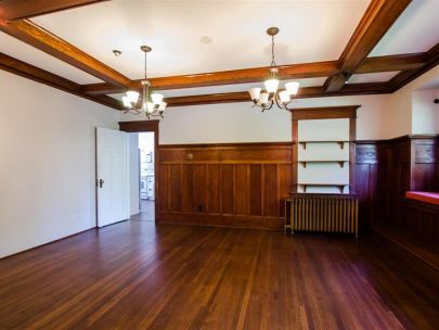 2394-w-6th-ave-vancouver-british-columbia-canada-v6k-1v9