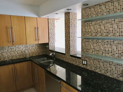 1805-950-cambie-st-vancouver-bc-canada-v6b-5y1