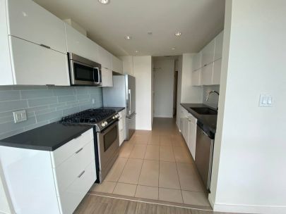 opsal-2207-1775-quebec-st-vancouver-bc-canada-v5t-0e3