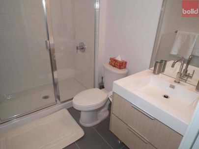 1325-rolston-street-vancouver-bc-canada-v6b-0m2