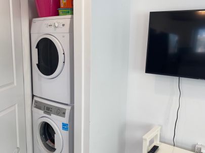 3937-slocan-street-vancouver-bc-canada-v5r-1y7