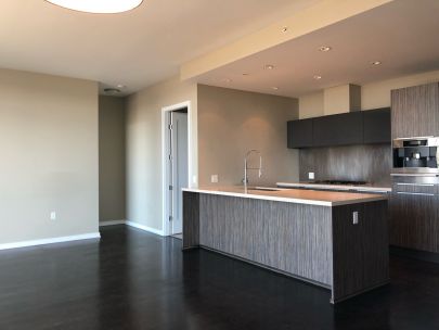 unit-1004-1616-columbia-st-2