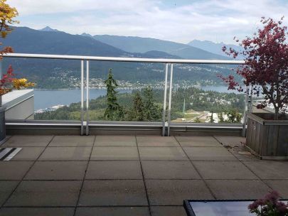 9266-university-crescent-burnaby-bc-canada-v5a-4z1