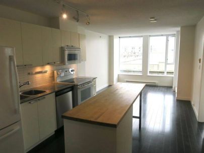 550-taylor-st-905-vancouver-bc-v6b-1r1-canada-2