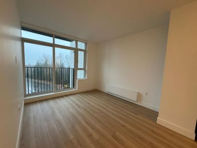 8750-university-crescent-305-burnaby-bc-v5a-0c8-canada-2