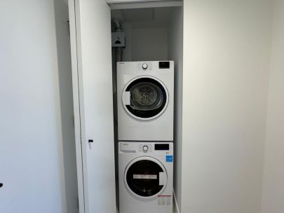 8750-university-crescent-305-burnaby-bc-v5a-0c8-canada-2